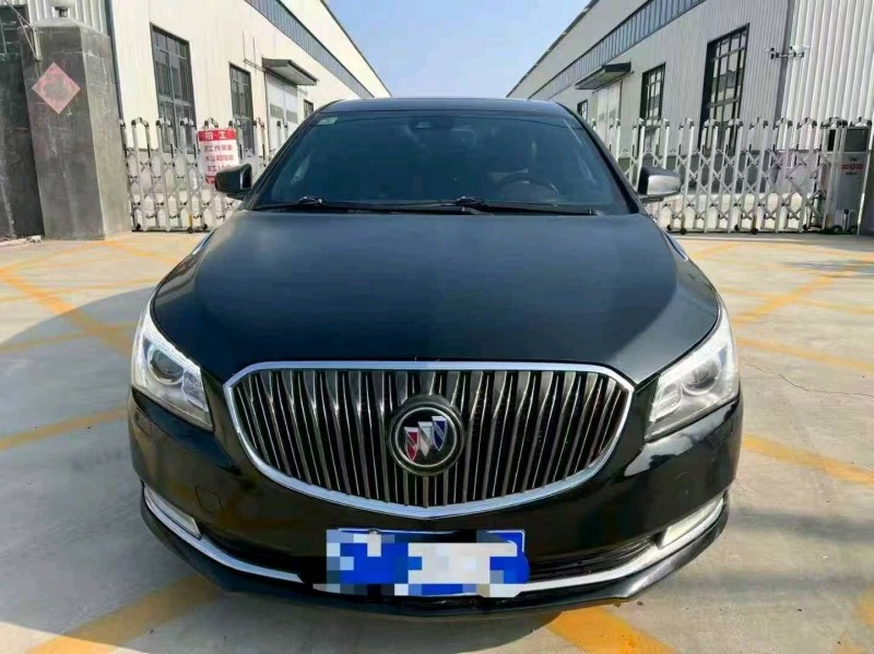 青岛15年别克君越1