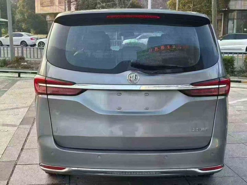 金华22年别克GL89