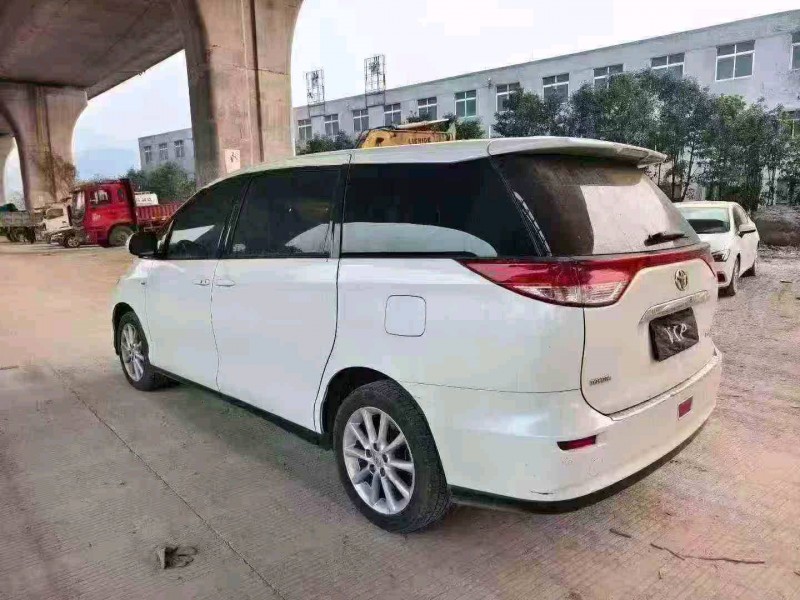 衢州20年丰田普瑞维亚7