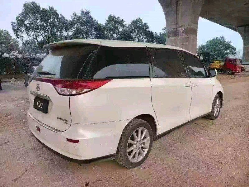 衢州20年丰田普瑞维亚9