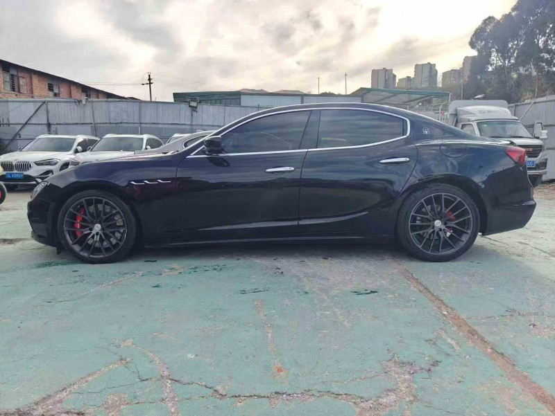 保山14年玛莎拉蒂Ghibli3