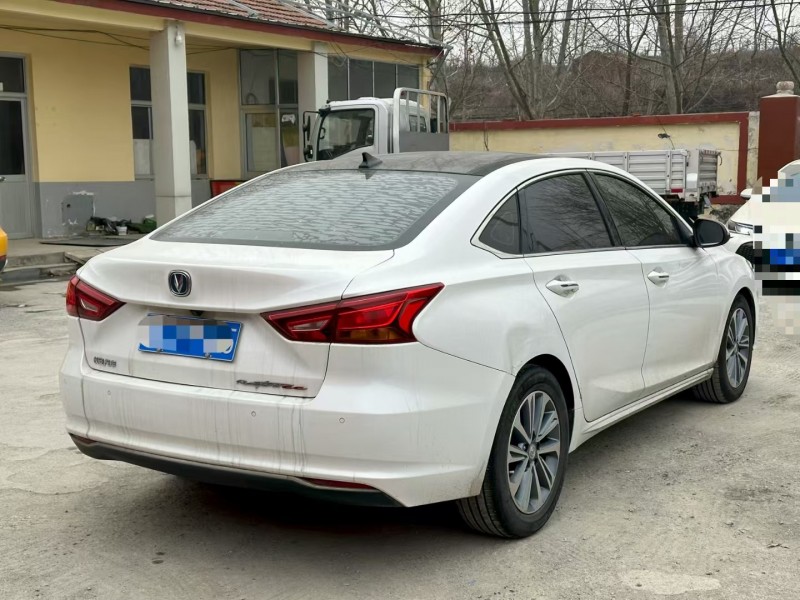 淄博19年长安汽车睿骋7