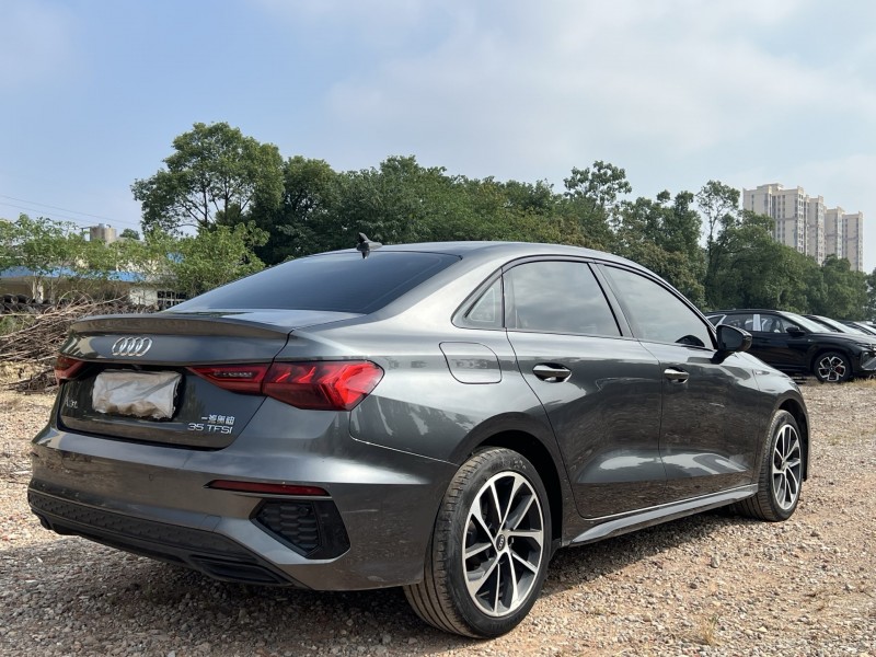 岳阳23年奥迪A39