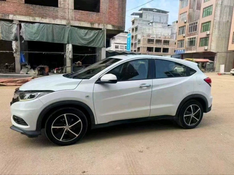 贵港21年本田XRV2