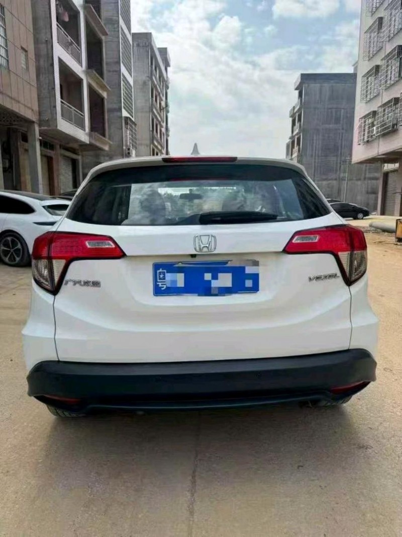 贵港21年本田XRV7