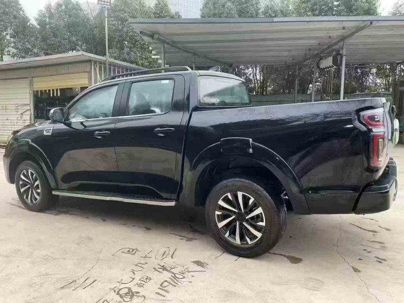 保山25年长城汽车炮 皮卡8