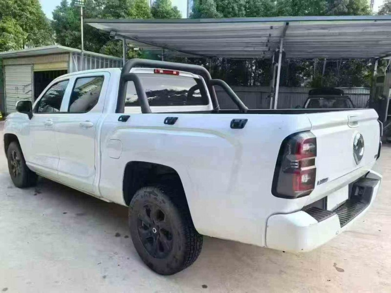 昭通23年长城汽车炮 皮卡7