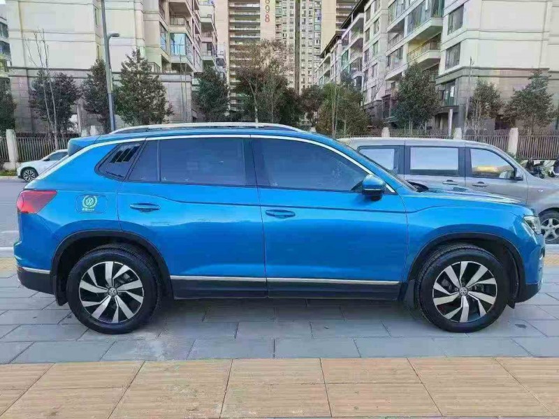 思茅19年大众探岳3