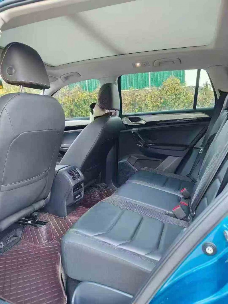 思茅19年大众探岳6