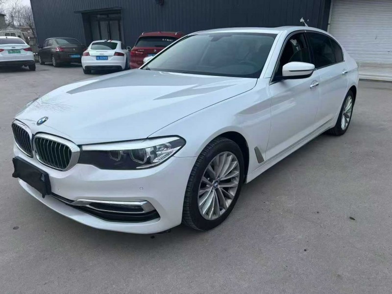 徐州18年宝马5系3