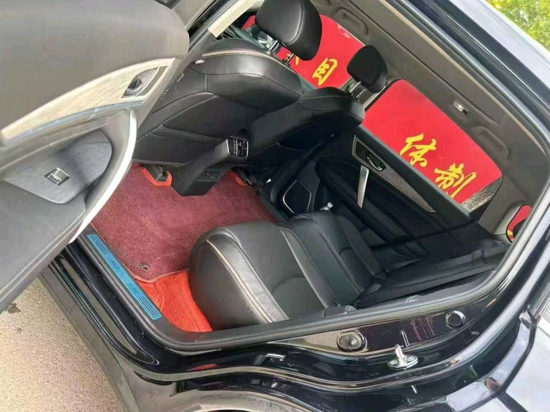 九江24年本田冠道2