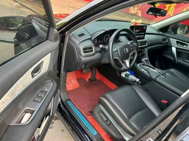 九江24年本田冠道4