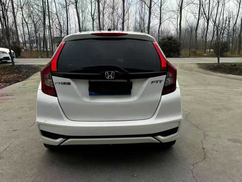 徐州19年本田飞度9