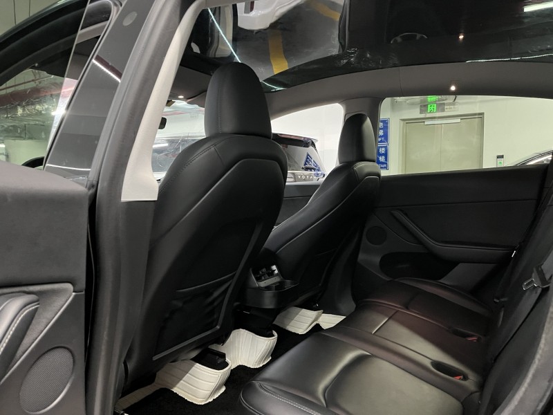 深圳23年特斯拉MODEL Y6