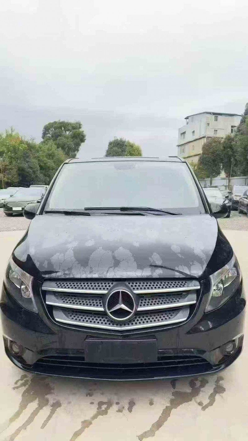 保山21年奔驰威霆1