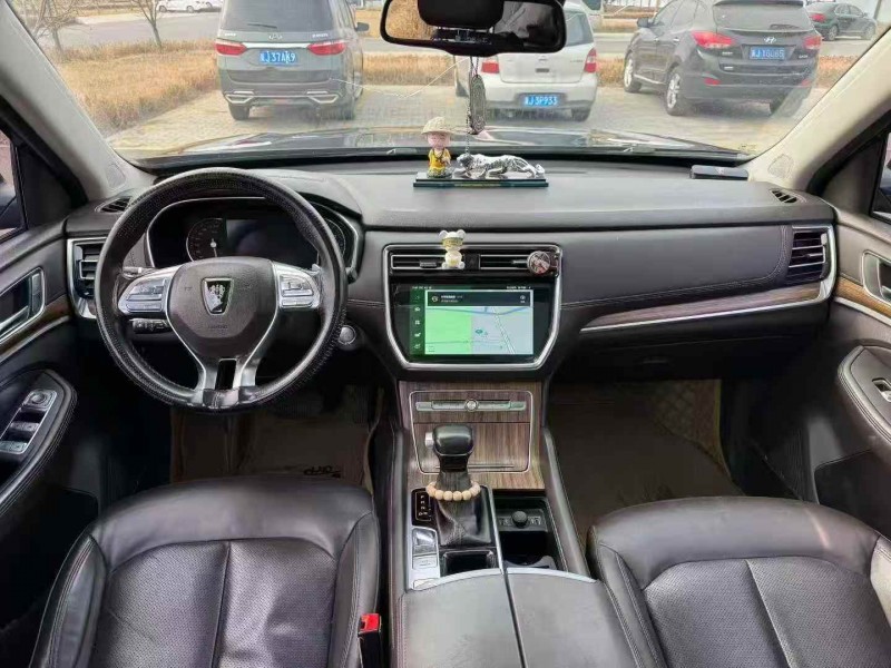 承德19年荣威RX84