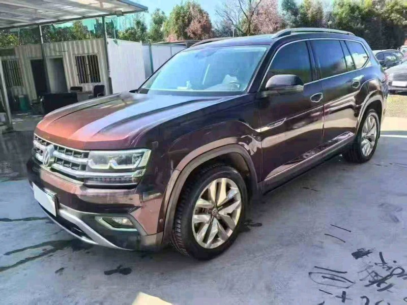 丽江18年大众途昂2