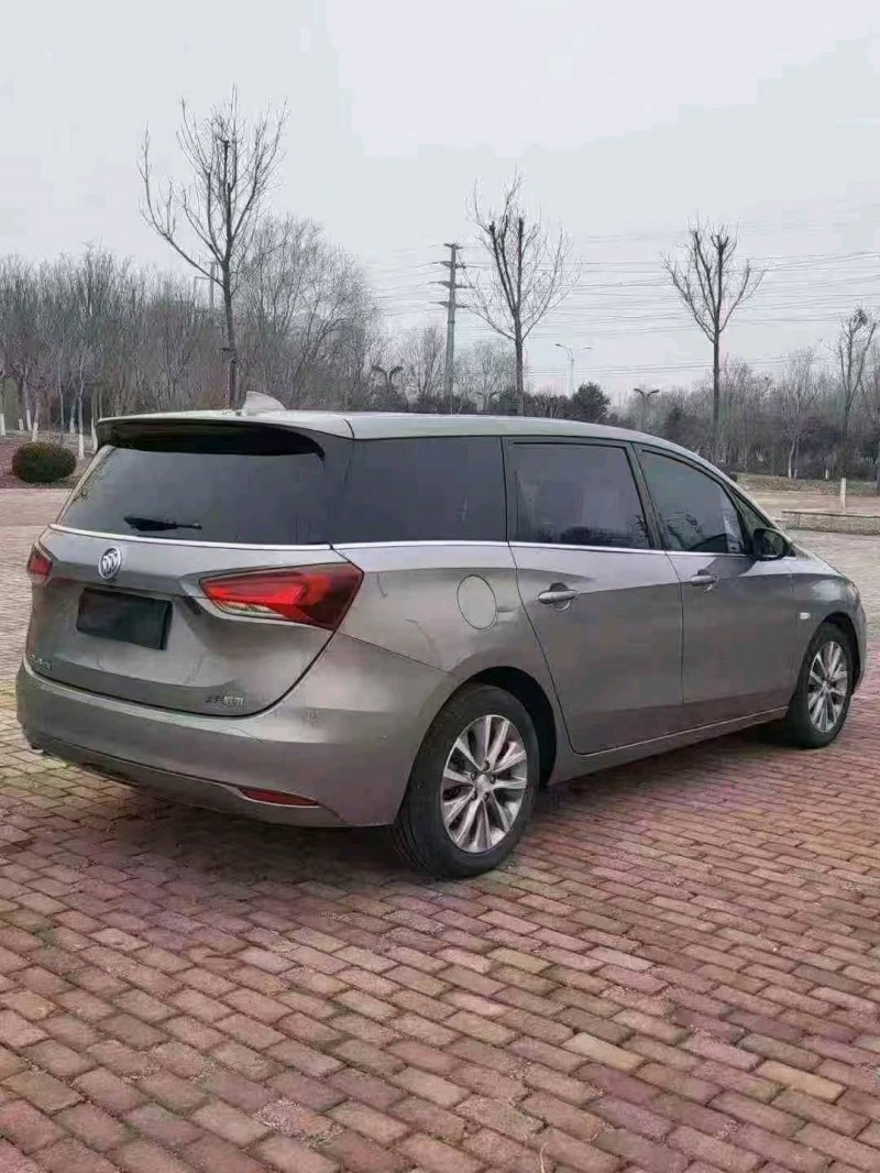 聊城19年别克GL64