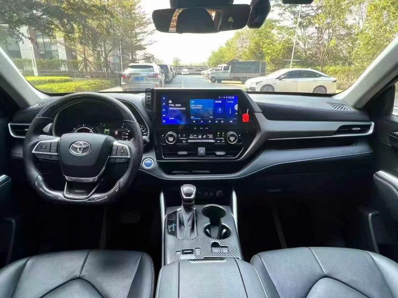 广州21年丰田汉兰达6