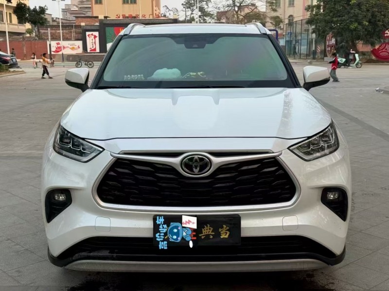 韶关23年丰田汉兰达1