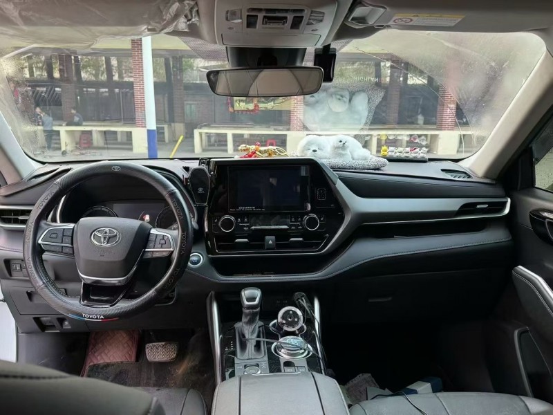 韶关23年丰田汉兰达5