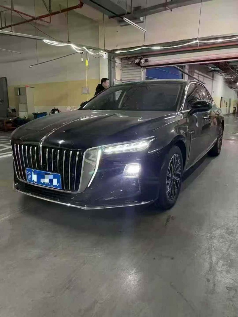 重庆25年红旗H52