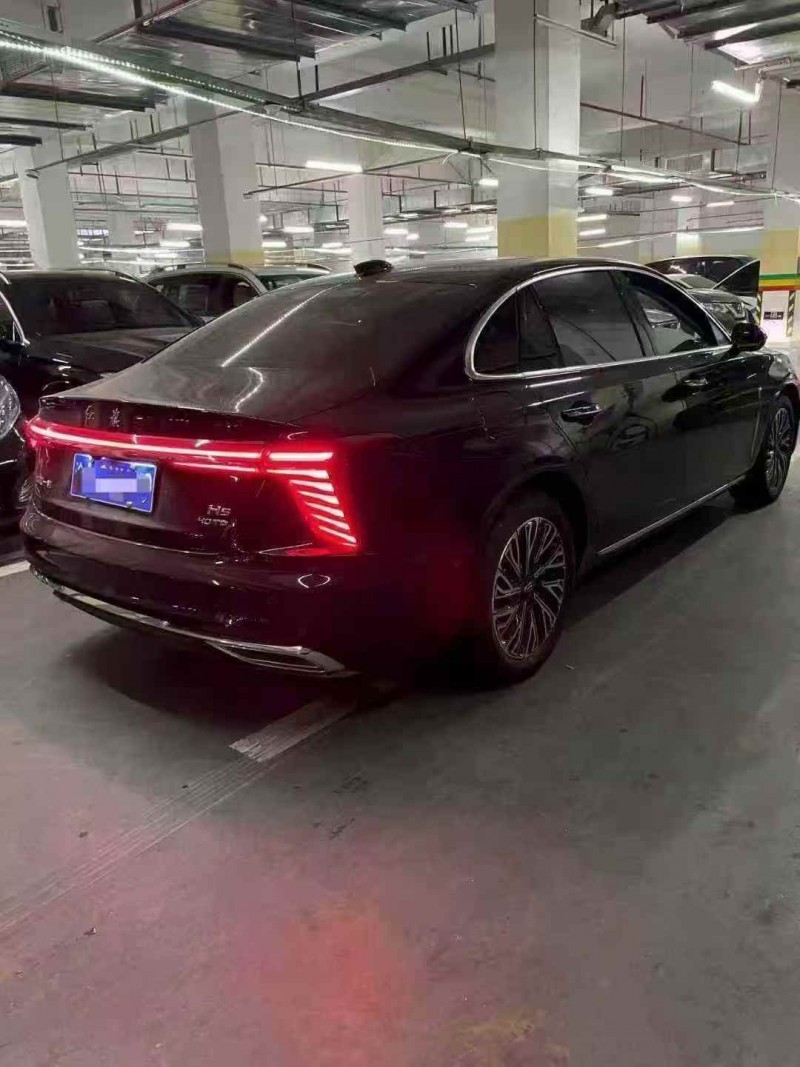 重庆25年红旗H58