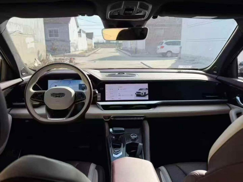 淄博23年吉利星越5