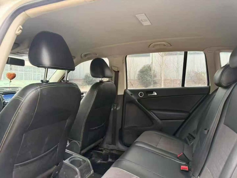 菏泽17年大众途观5