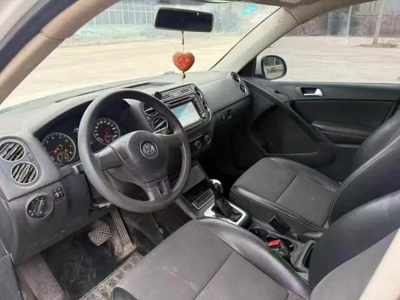 菏泽17年大众途观6