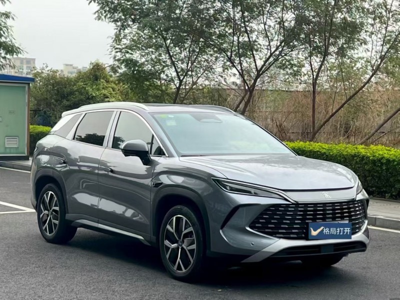 东莞25年比亚迪宋3