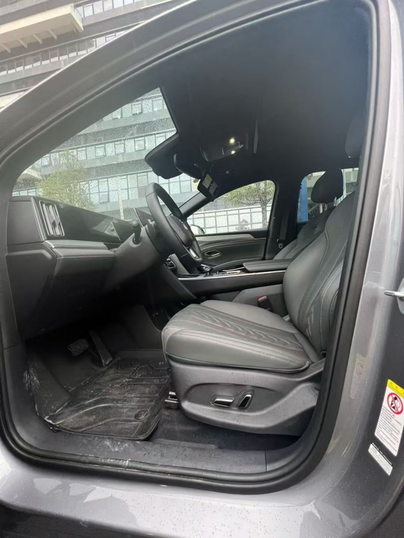 东莞25年比亚迪宋6