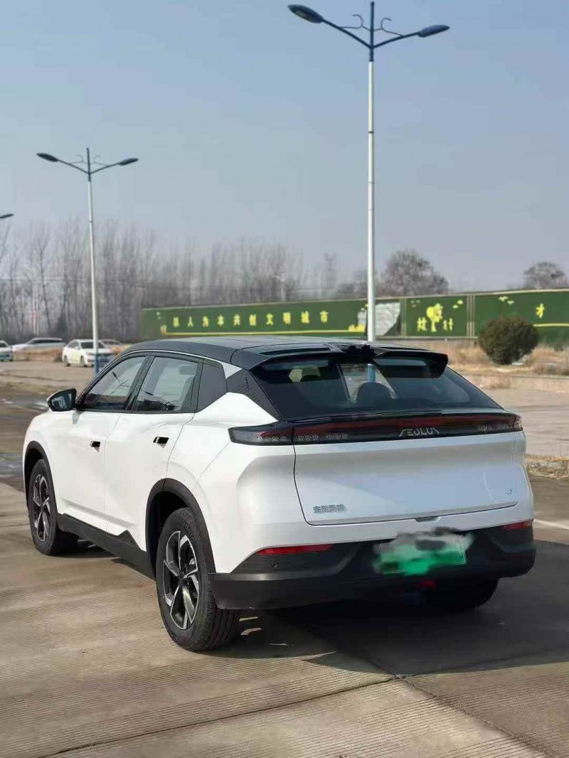 济宁25年东风风神8