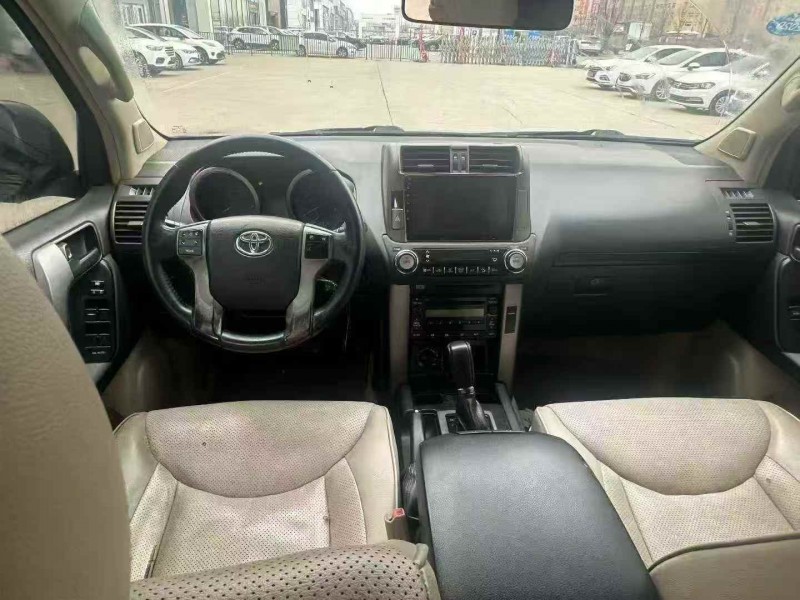 菏泽12年丰田普拉多5