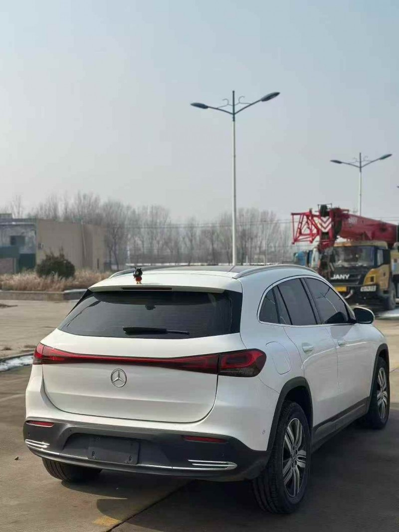 潍坊22年奔驰EQA7