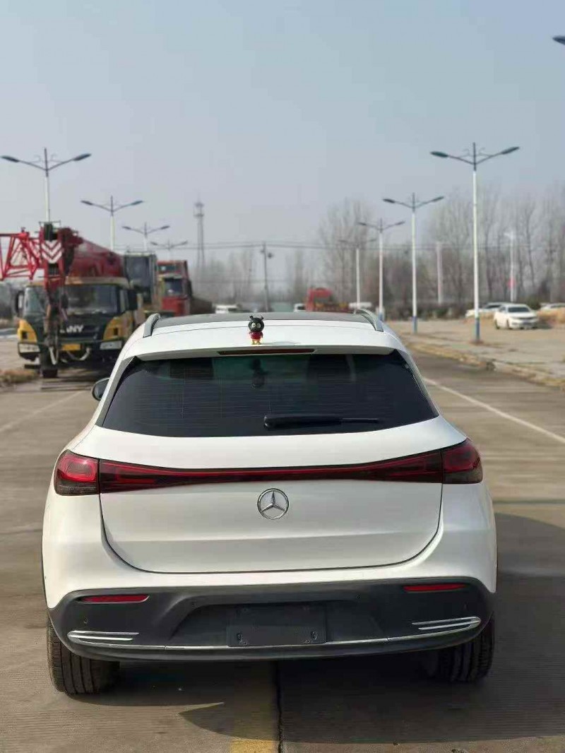 潍坊22年奔驰EQA9