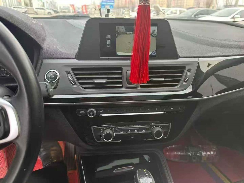 菏泽19年宝马1系7