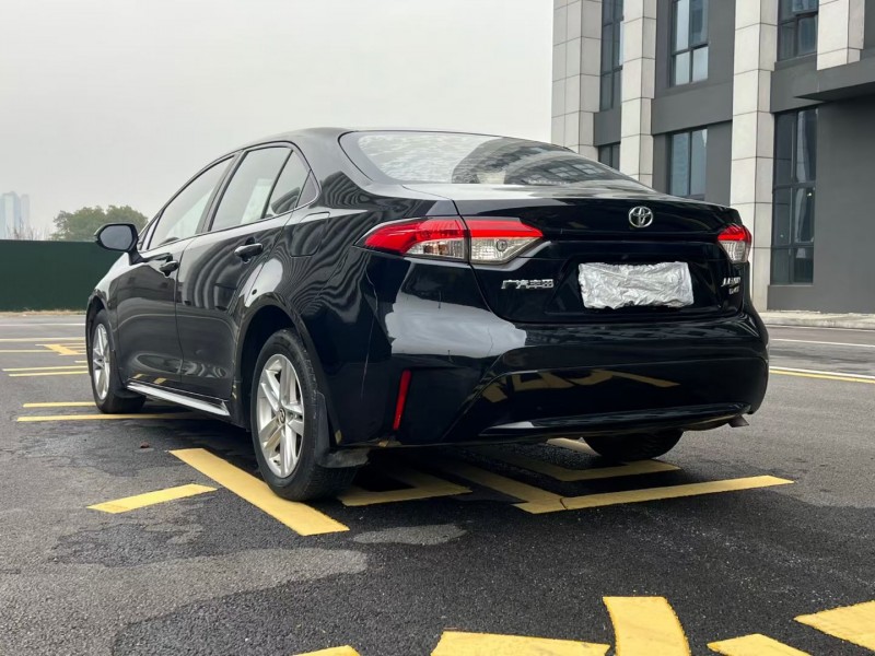 岳阳19年丰田雷凌9