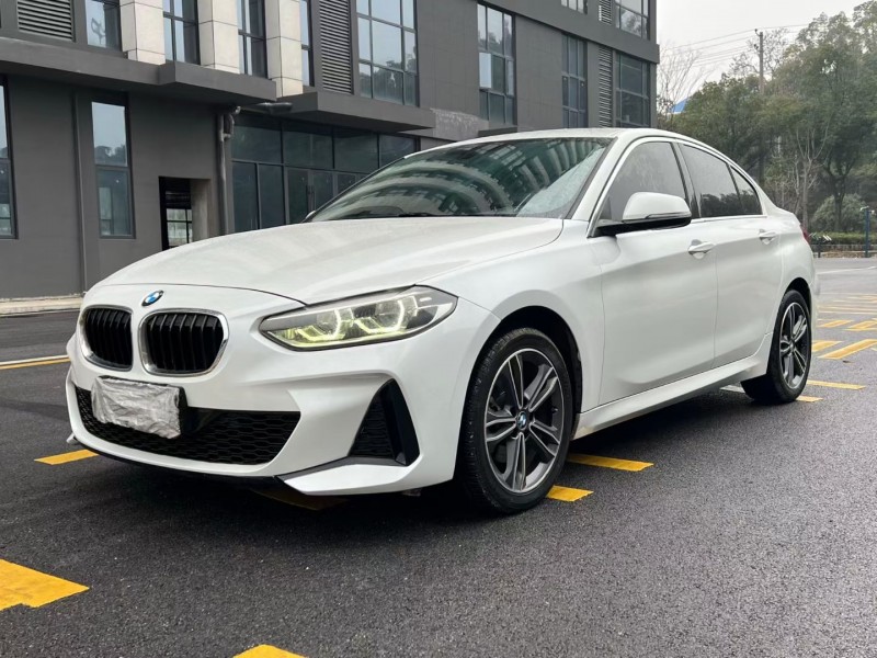 岳阳22年宝马1系3