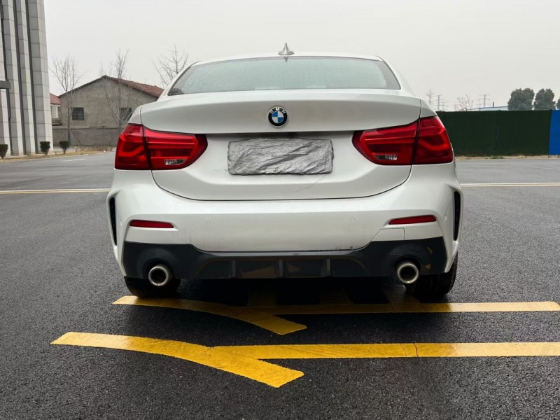 岳阳22年宝马1系5