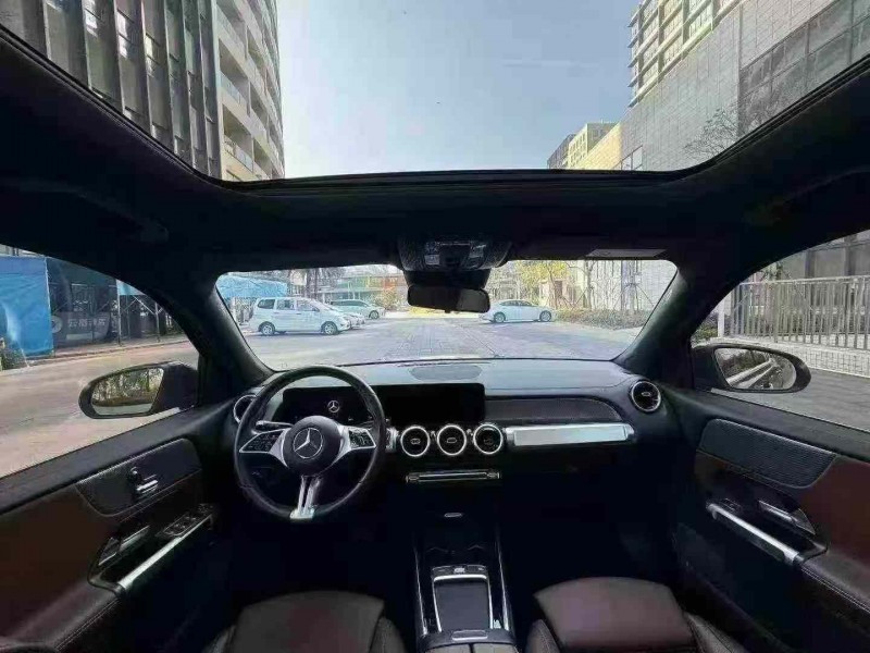 汕头23年奔驰GLB4