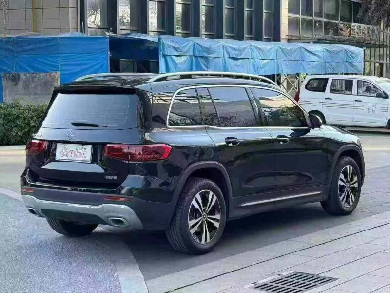 汕头23年奔驰GLB7