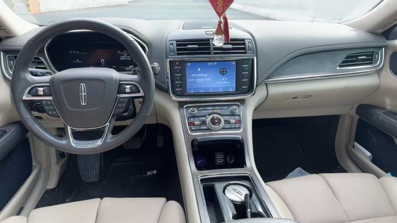 苏州21年林肯大陆4