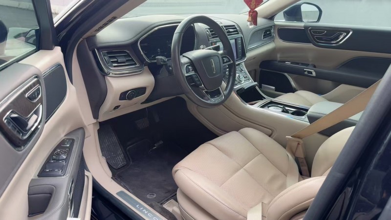 苏州21年林肯大陆6