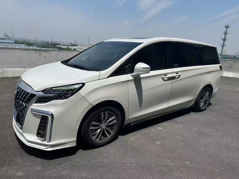 苏州22年别克GL82