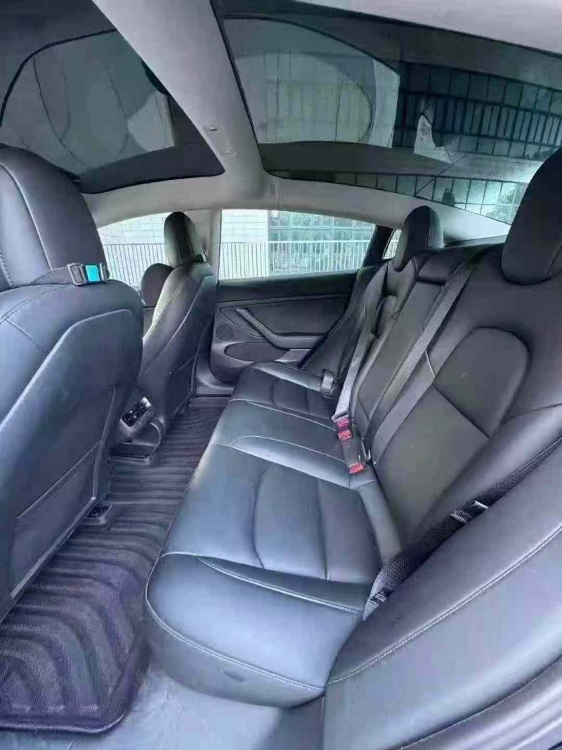 佛山21年特斯拉MODEL 36