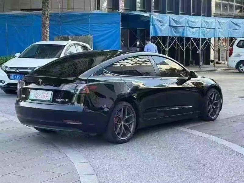 佛山21年特斯拉MODEL 37