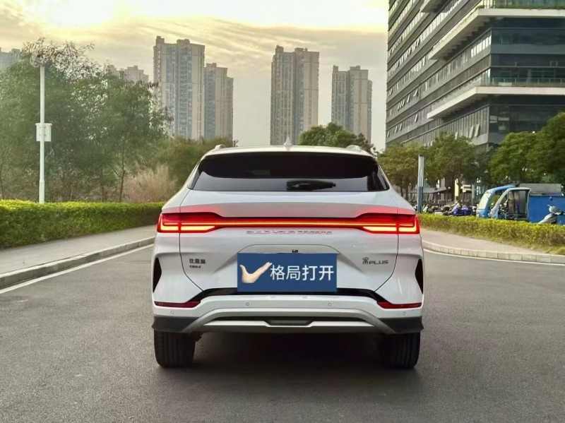 东莞24年比亚迪宋9