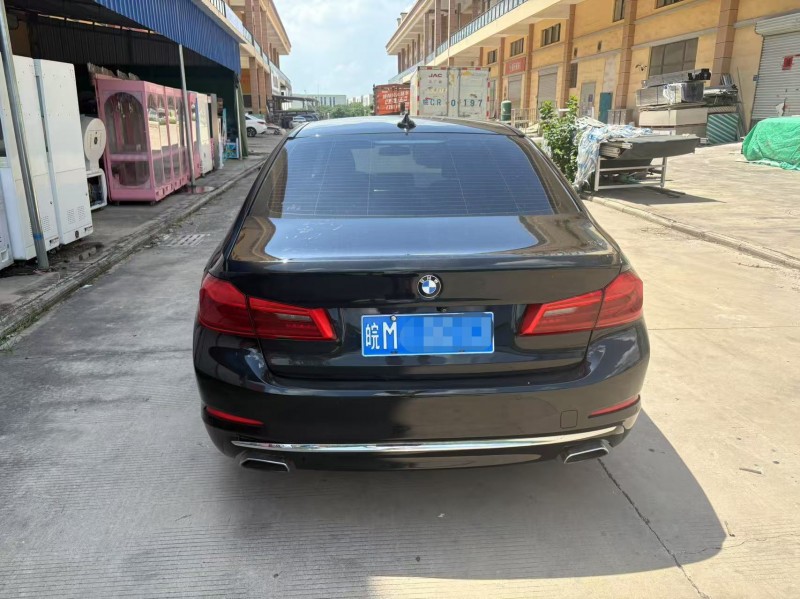 苏州19年宝马5系9