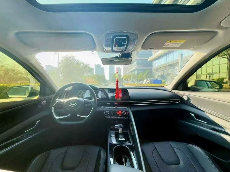 东莞24年现代伊兰特5